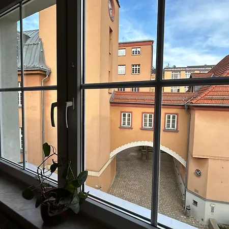 Stadtflair Am Portikus *